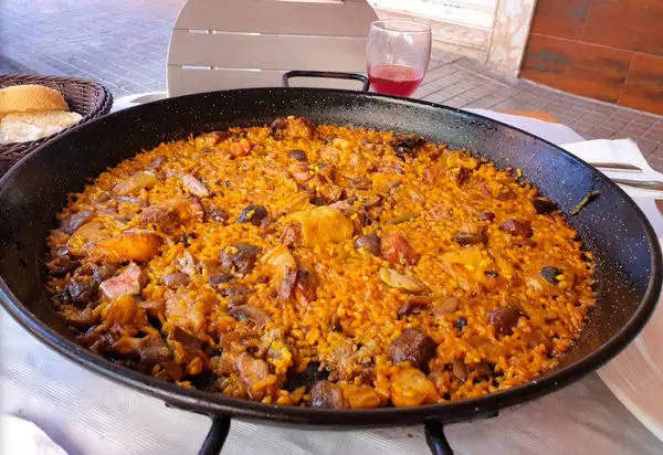 Paella Valenciana  Rte. Casa Rafa El Perelló - Valencia